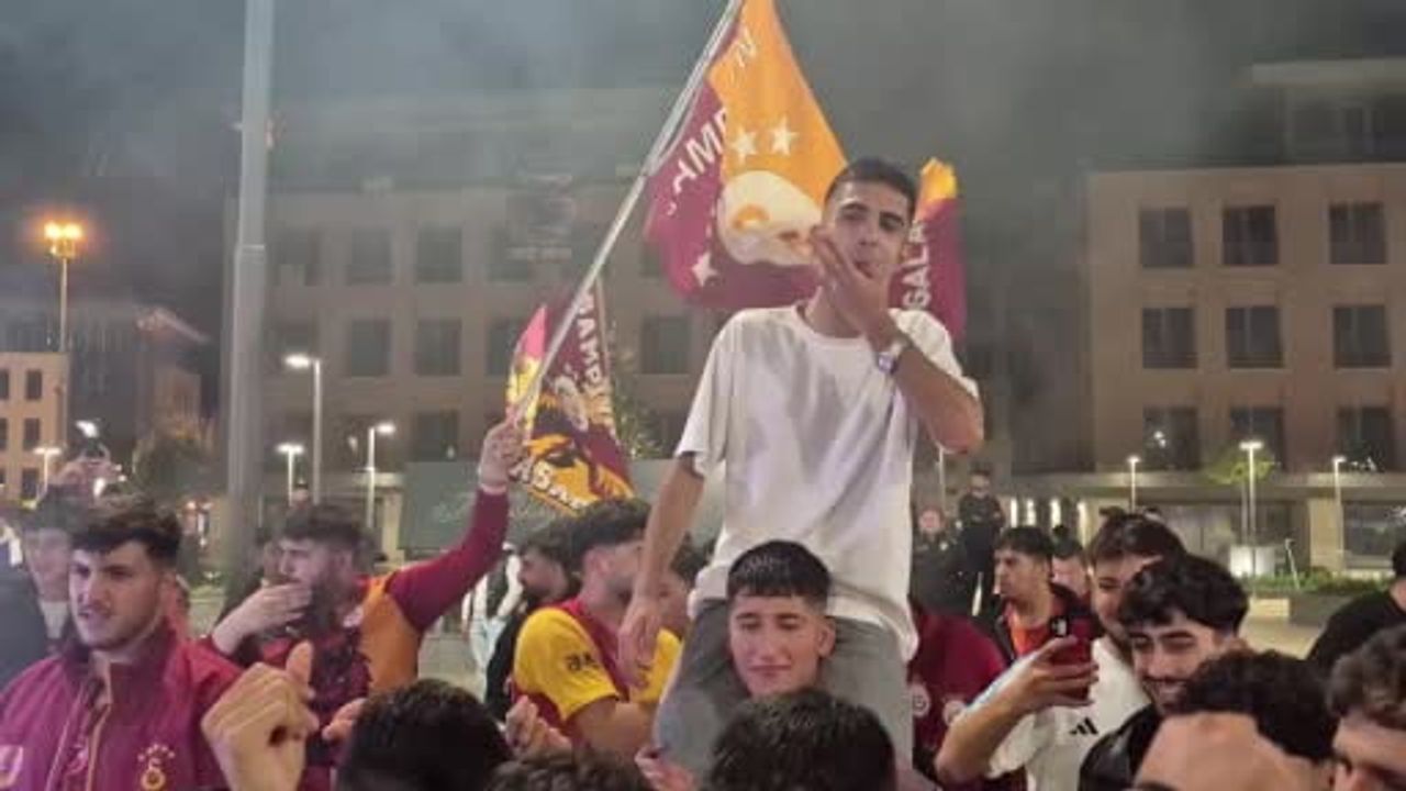 Adıyaman'da sarı-kırmızılı coşku: derbi galibiyeti sokaklara taştı