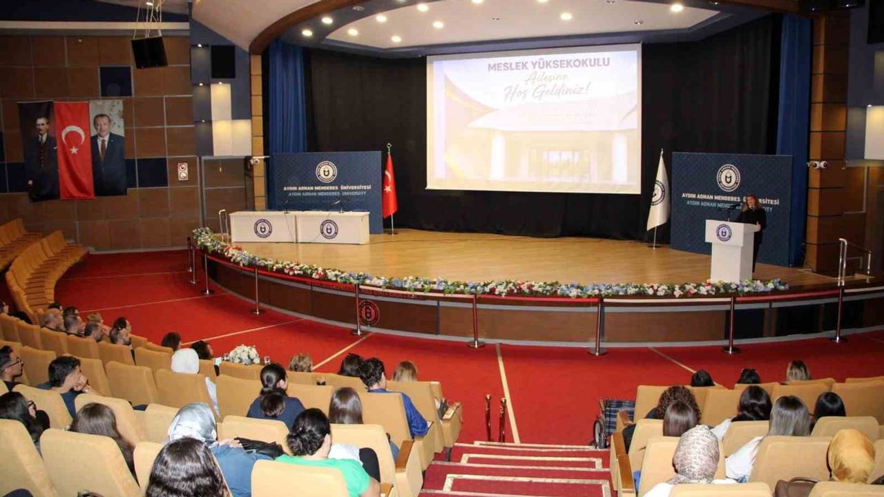 ADÜ'de oryantasyon dönemi: yeni öğrencilere kapsamlı bilgilendirme