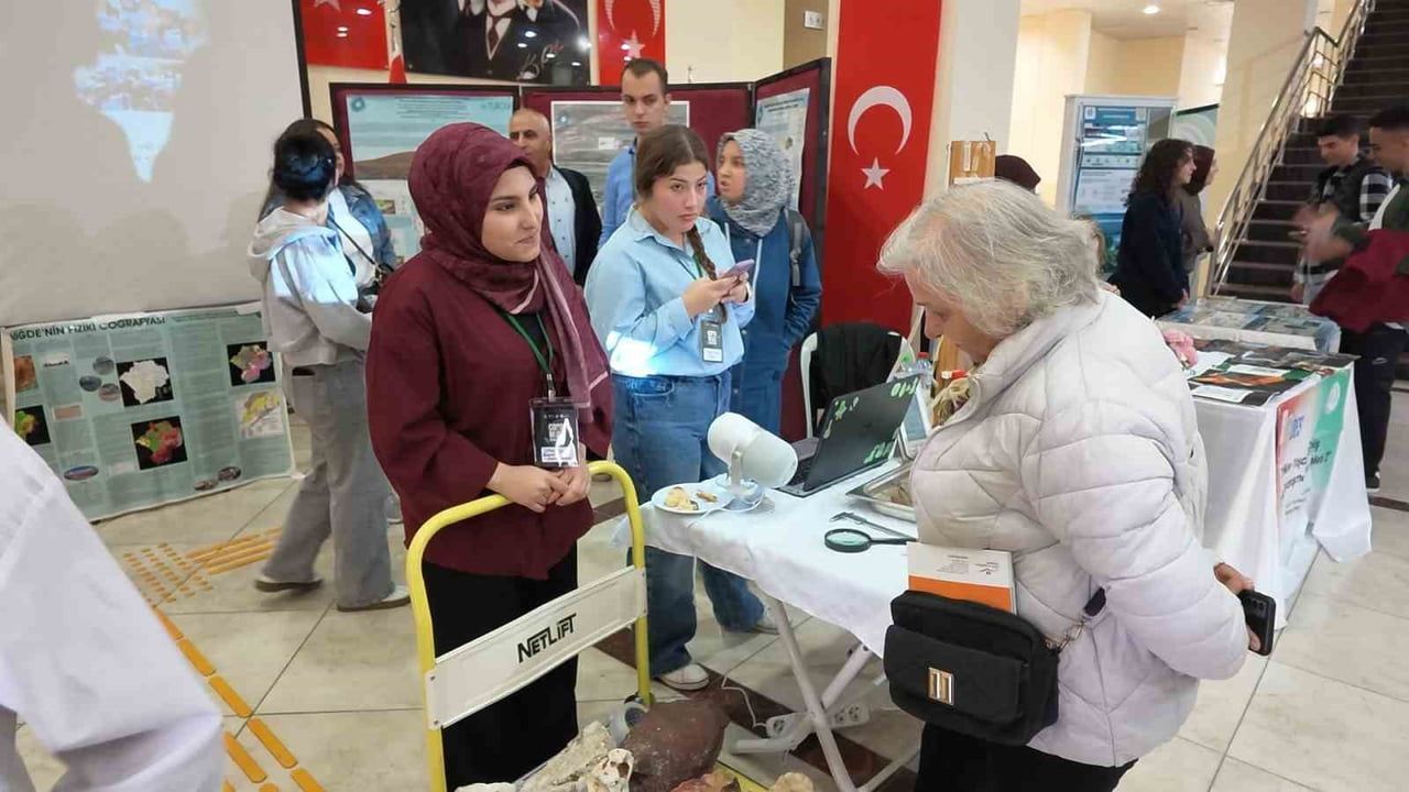 Afetlere dirençli kentler için yazılım ve ekolojik malzemeler geliştiriliyor
