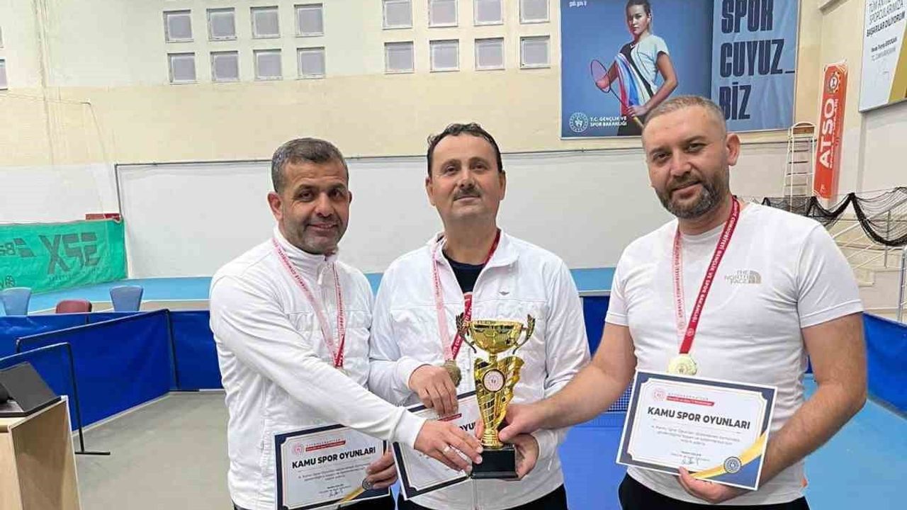 Afyonkarahisar il müftülüğü masa tenisi başarısını namağlup sürdürdü
