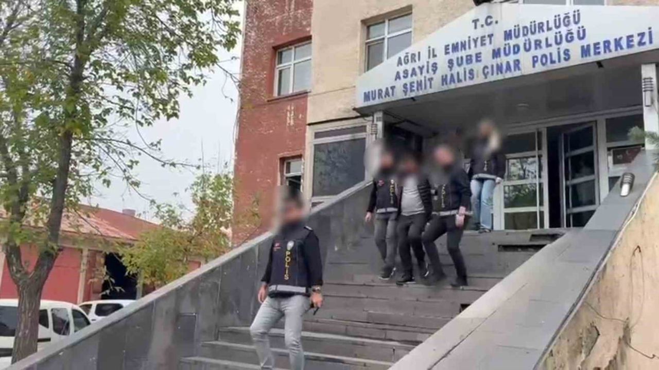 Ağrı'da 21 yıl 2 ay kesinleşmiş hapis cezası bulunan firari sahada yakalandı
