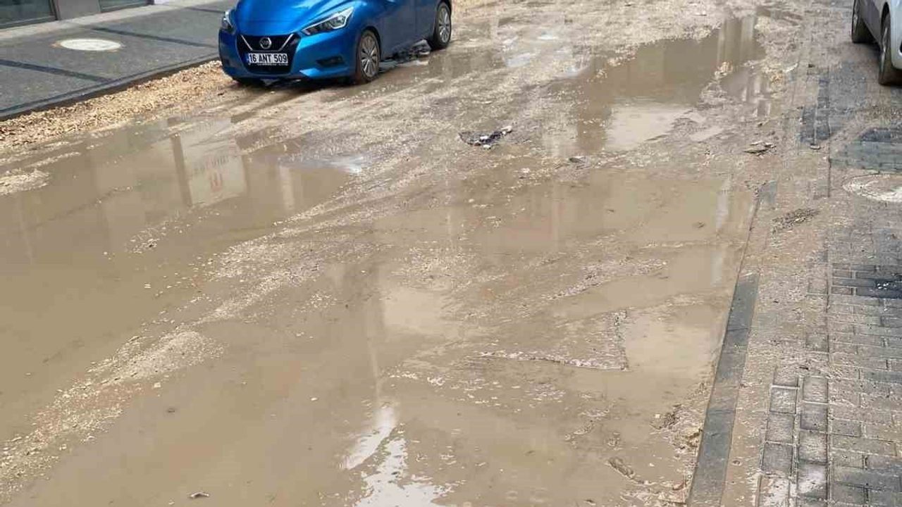 Akpınar’da konut teslimleri başladı, altyapı ve yollar için acil adım çağrısı