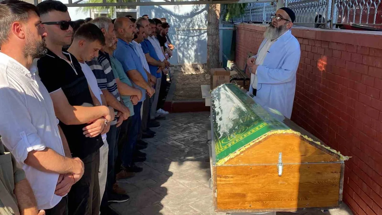 Akrabasına küfür edildiği duyumuyla işlenen cinayette sanığa müebbet