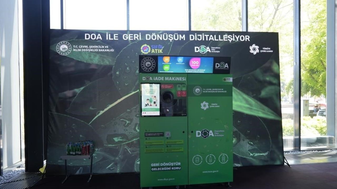 Alaçamlı Turgay Baş, DOA'nın 100 bin ambalaj hedefine ilk ulaşan kişi oldu