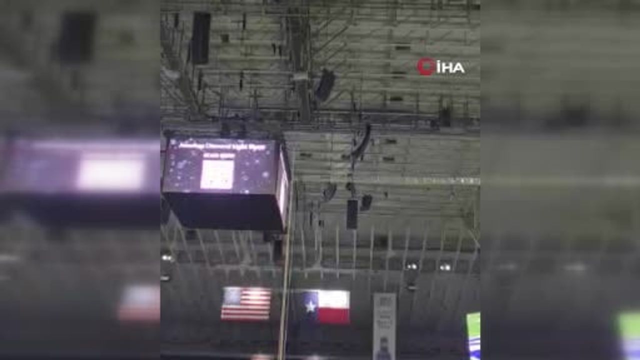 Alamodome'da askeri iniş sırasında metrelerce düşen asker hayatını kaybetti