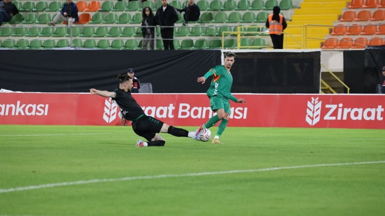 Alanya'da hızlı başlangıç Corendon Alanyaspor'u 4. tura taşıdı