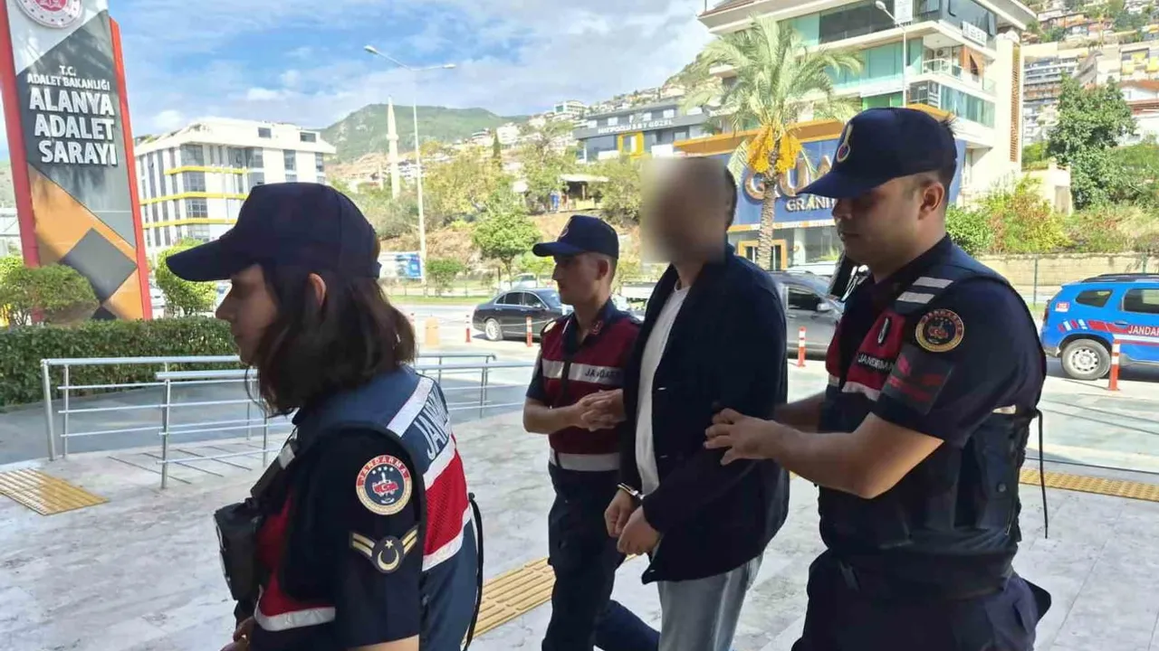 Alanya'da sosyal medya yatırım tuzağı: 3,3 milyon TL gönderildi