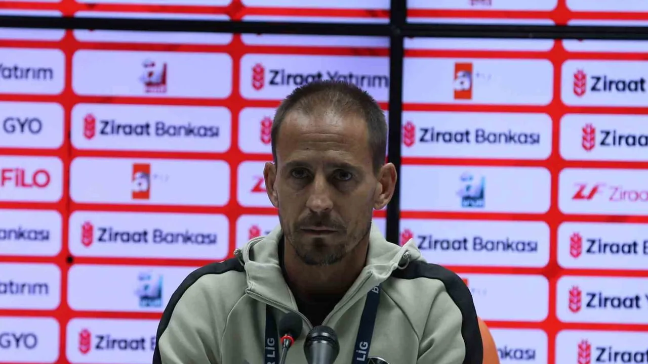 Alanyaspor kupada turu garantiledi: Pereira kazanmanın zorunluluğunu vurguladı