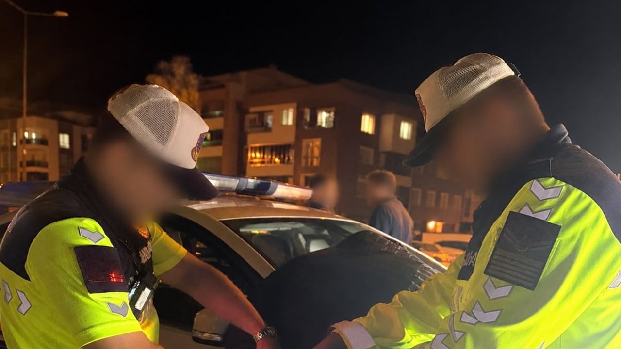 Aliağa'da kaçış hattı izlendi, 10 yıl kesinleşmiş hapis cezası bulunan firari aynı gün yakalandı