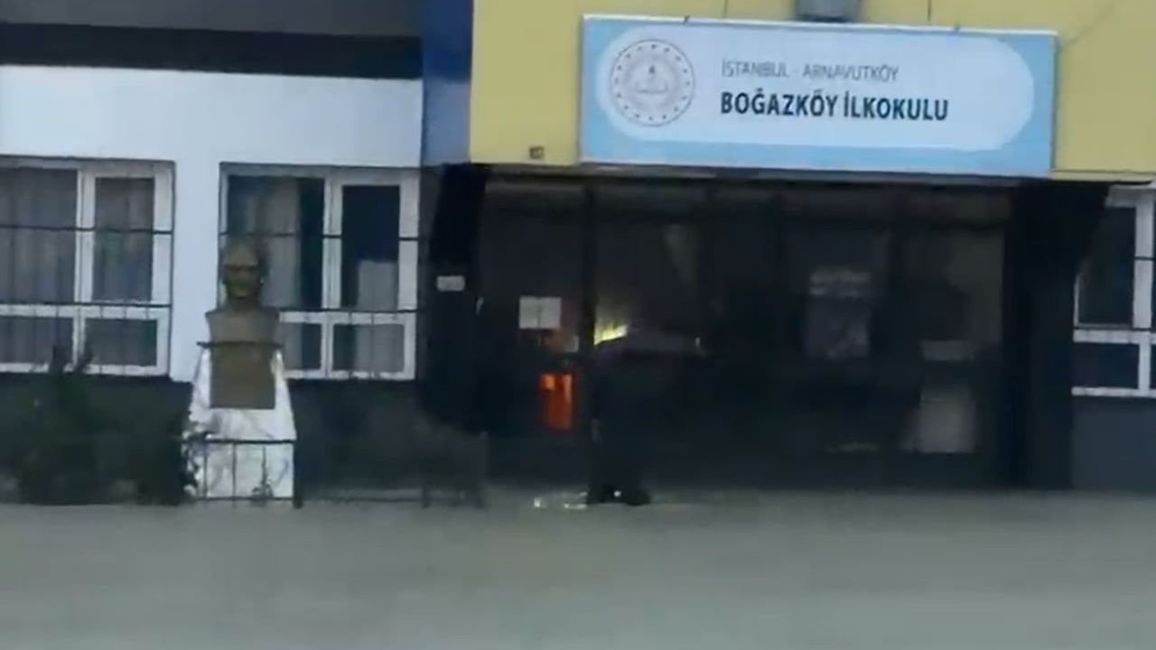 Alibey deresi taştı, Boğazköy ilkokulu bahçesi su altında kaldı