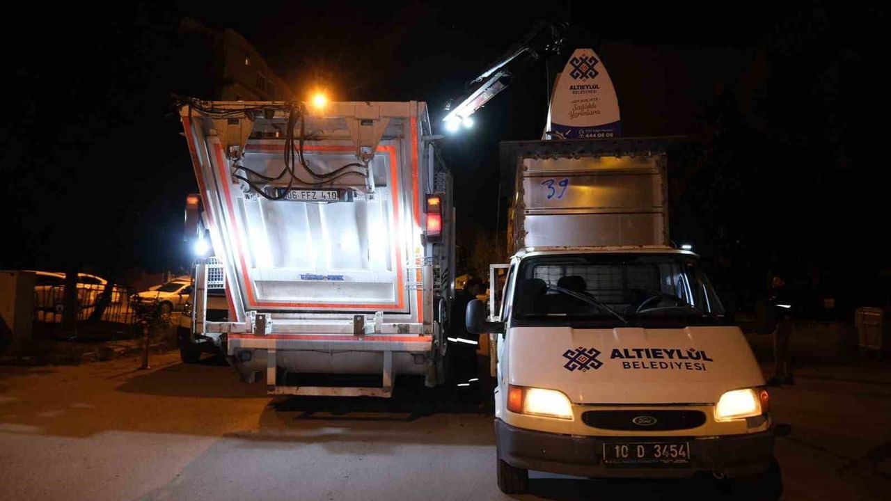 Altıeylül'de konteynerlere ikinci hayat: 40 yer altı ünite onarıldı