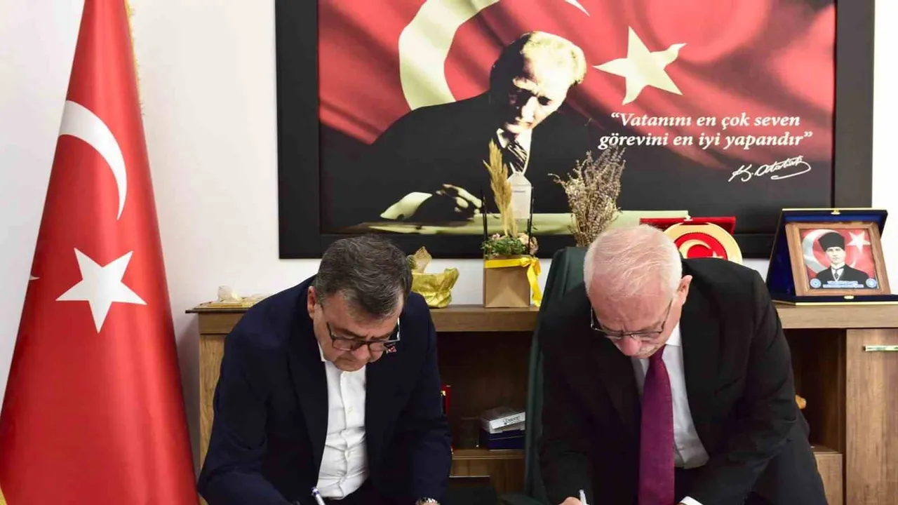 Altıeylül'de sıfır atık kültürünü okullara taşıyacak eğitim protokolü
