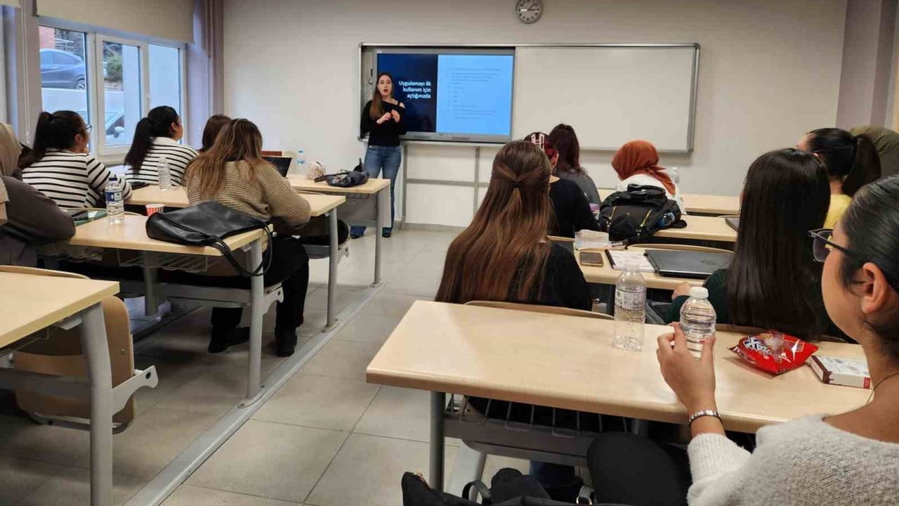 Anadolu üniversitesi öğrencisi Avrupa diyetetik öğrencileri ağında Türkiye'yi temsil edecek
