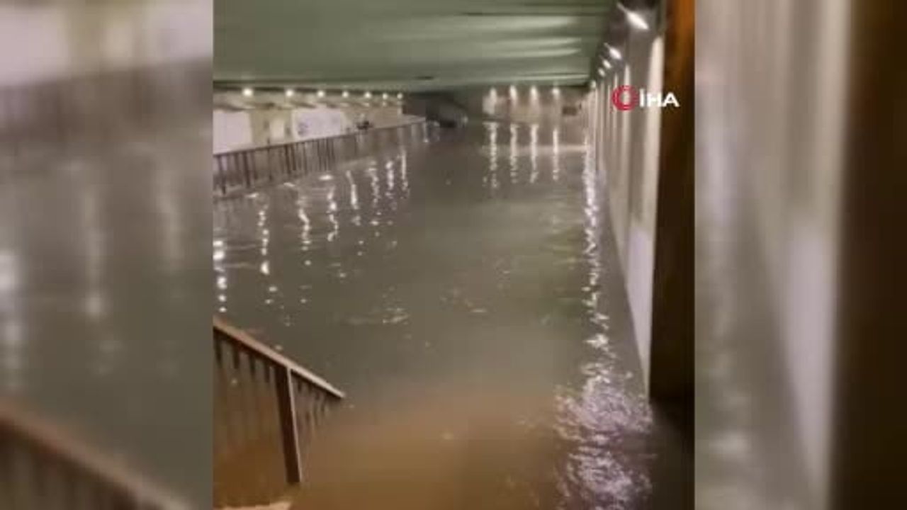 Anadolu Yakası'nda gece yağmuru Tuzla ve Pendik'te yolları göle çevirdi