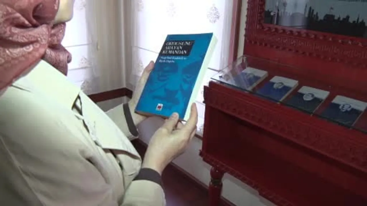 Ankara'da edebiyatı yaşatan şair ve yazarlar evi müzesi