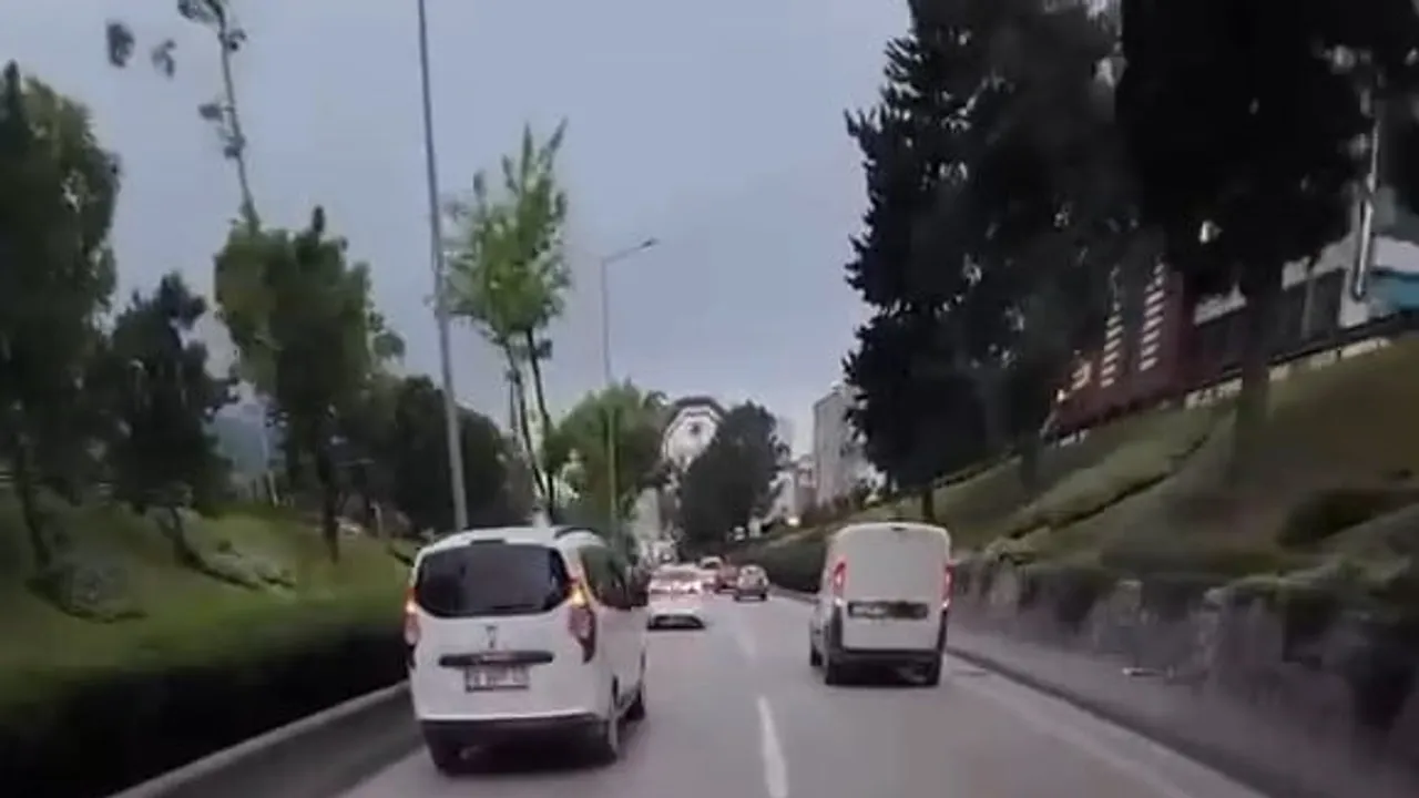 Ankara yolu'nda kaçış manevrası kaza getirdi