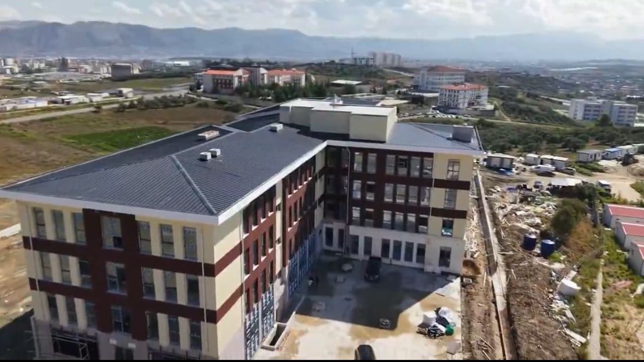 Antakya'da kamu hizmetleri için yeni adımlar: vali Masatlı sahada