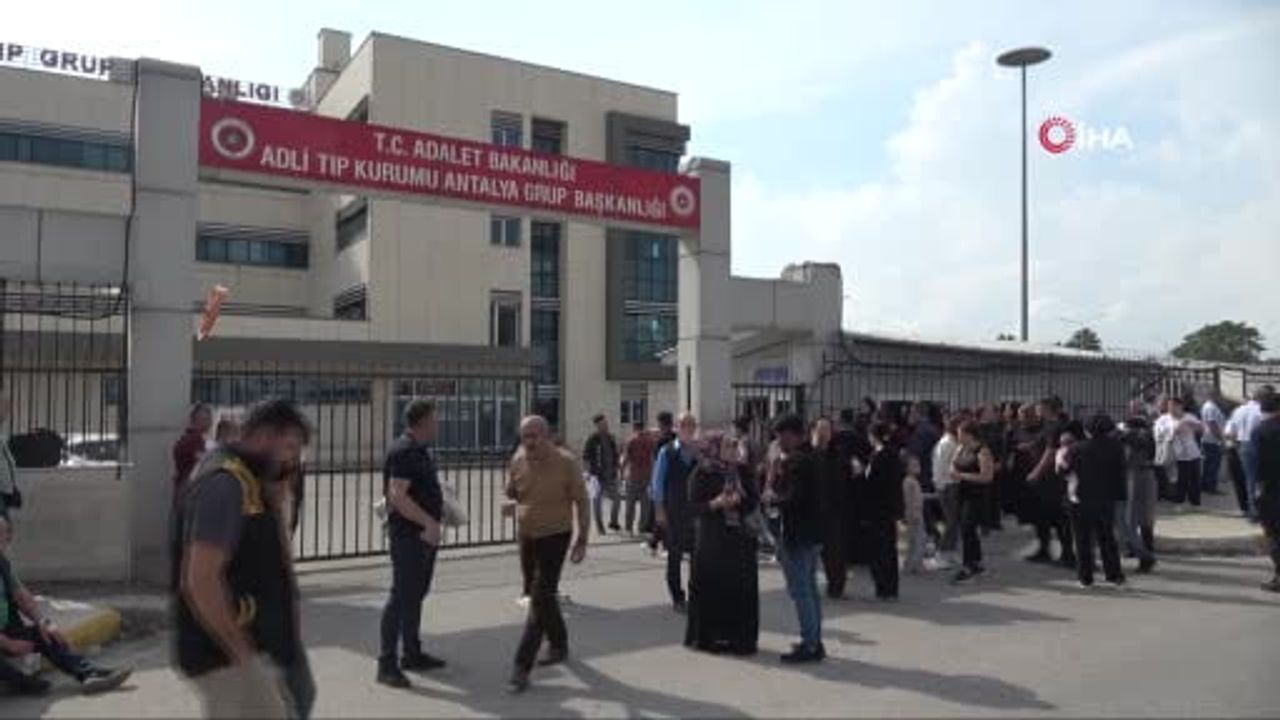 Antalya'da cinayet sonrası 17 bin TL aktarımı: şüpheli Konya'da polise teslim oldu