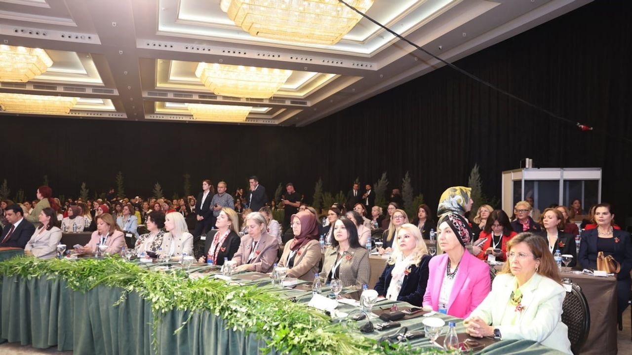 Antalya'ya hazırlık: kadın liderler COP31 için iklim eylemlerini tartıştı