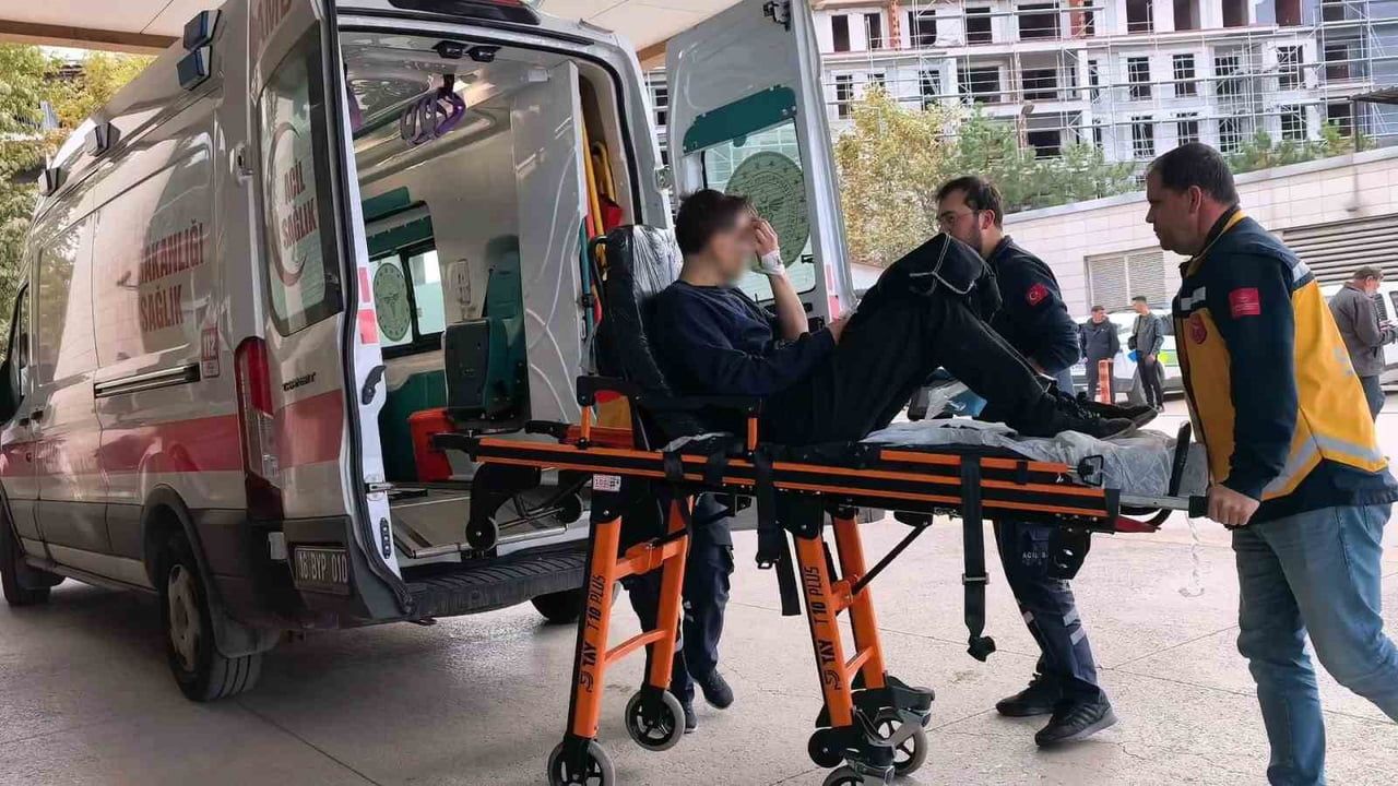 Arızayı tamir ederken başparmağı koptu
