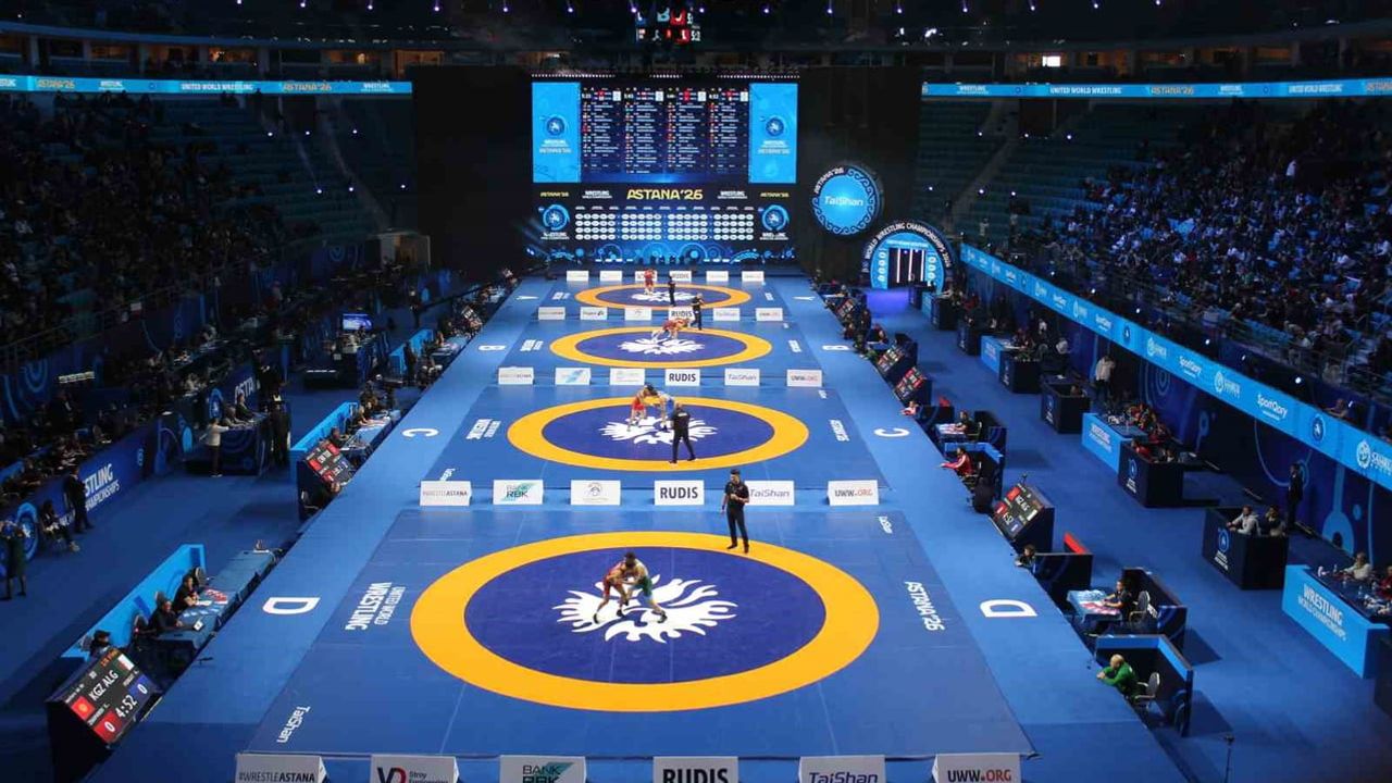 Astana'da serbest stilin büyük günü: Snyder ve Yoshida 97 kiloda finale çıktı