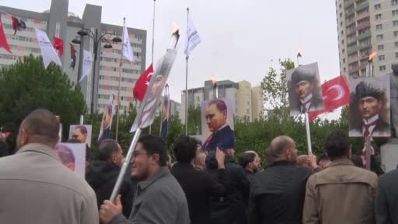 Ataşehir'de cumhuriyetin 103. yılı coşkuyla anıldı