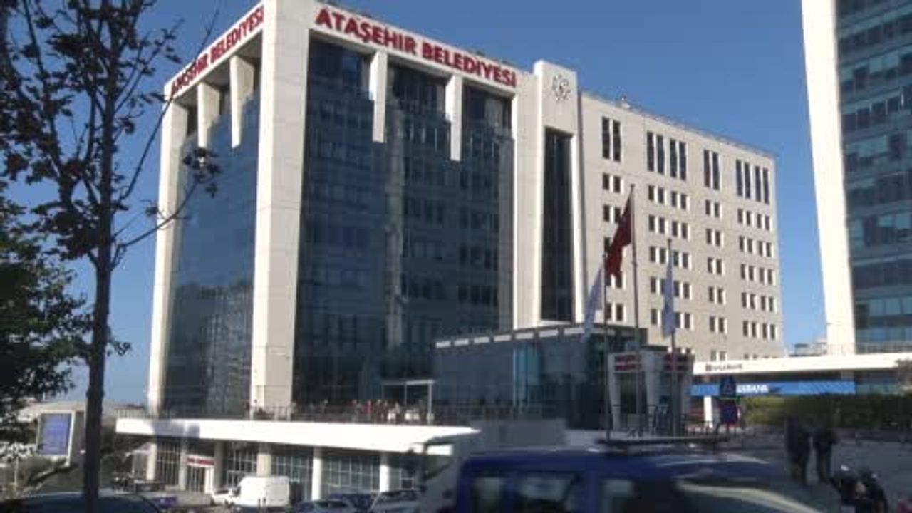 Ataşehir'de rüşvet iddiaları: belediye başkan vekili dahil 13 isim adliye yolunda