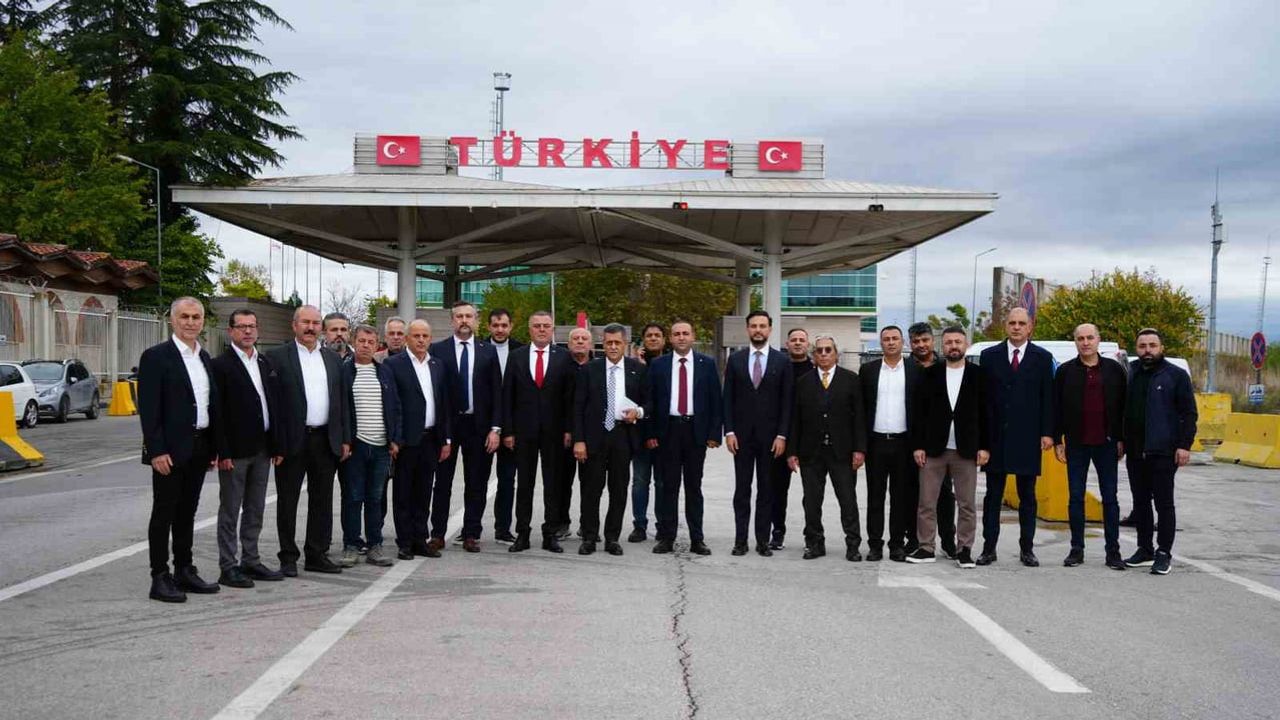 Avrupa’ya çağrı: tır şoförlerine mesleğe uygun Schengen çözümü talep edildi