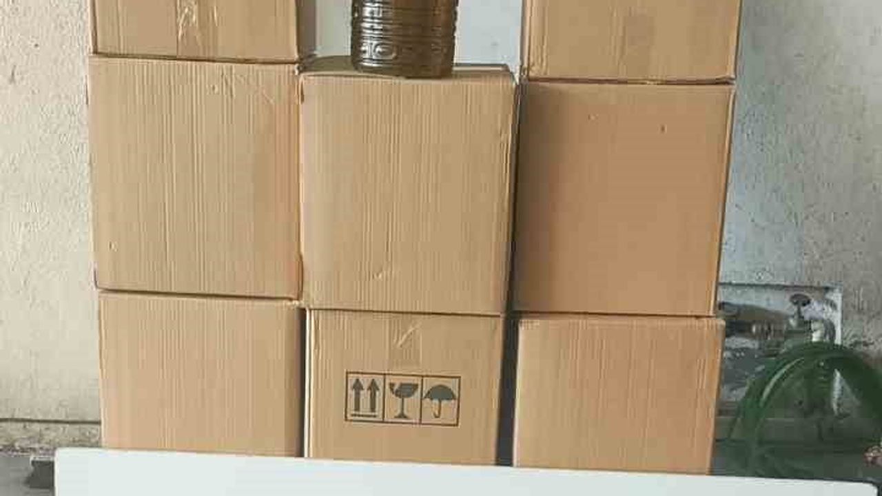 Aydın'da 6 operasyonda yaklaşık 2 milyon 846 bin 600 lira değerinde etiketsiz gıda ele geçirildi
