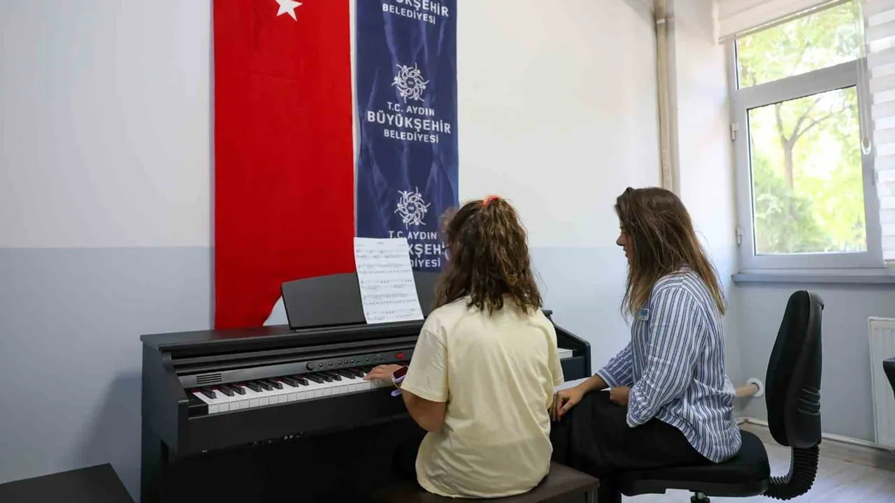 Aydın disleksi merkezinde ücretsiz eğitimle öğrenme farklılıkları destekleniyor