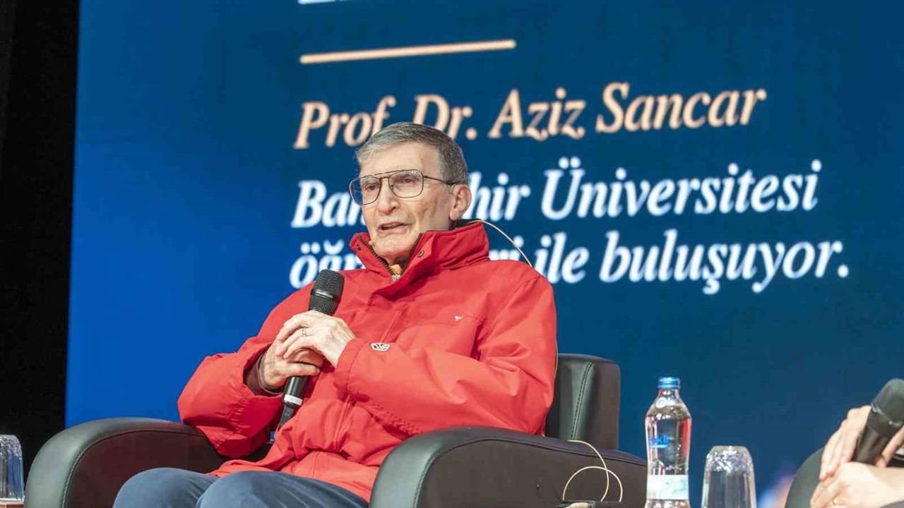 Aziz Sancar'dan öğrencilere konuyu rakip alın, ülkeye dönün çağrısı