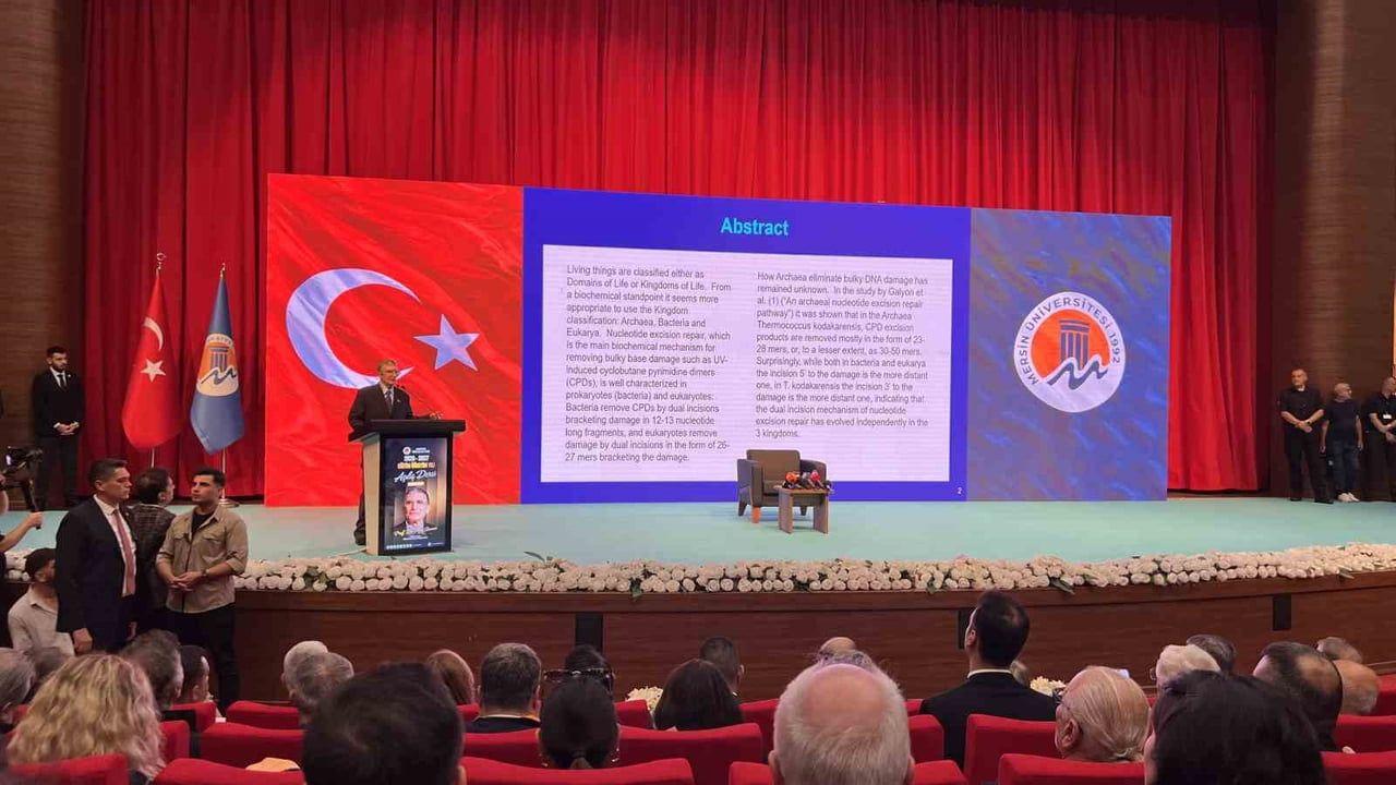 Aziz Sancar'ın katılımıyla Mersin'de akademik yıla bilim odaklı başlangıç