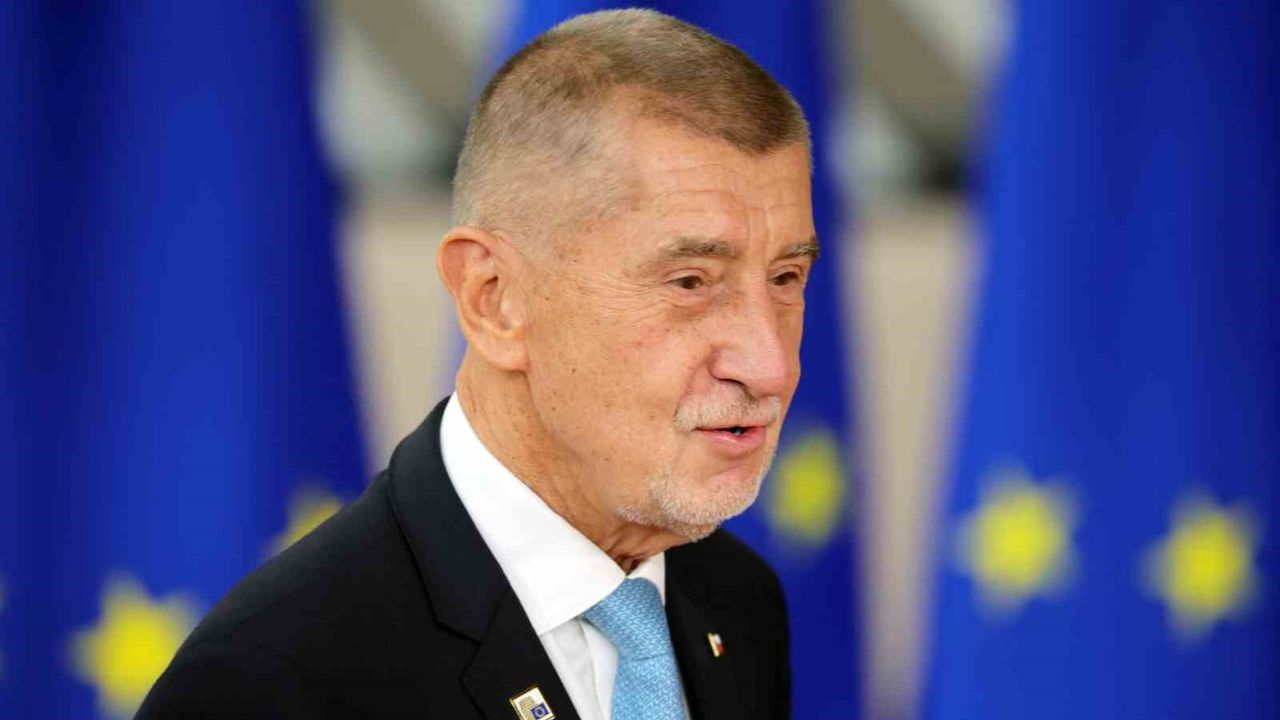 Babis: Trump-Putin dizel anlaşması Avrupa dayanışmasını sorgulatıyor