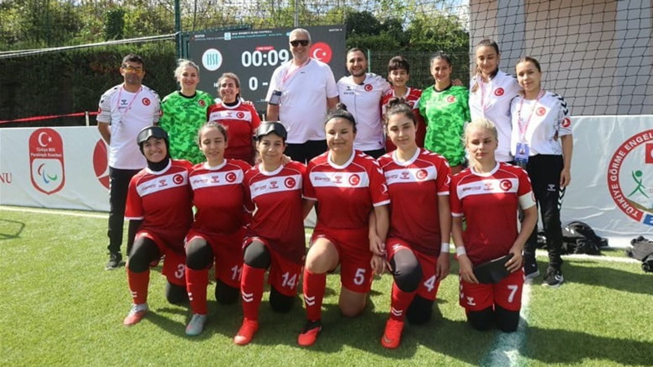 Bakan Bak'tan Avrupa şampiyonu B1 kadınlar görme engelliler takımına tebrik