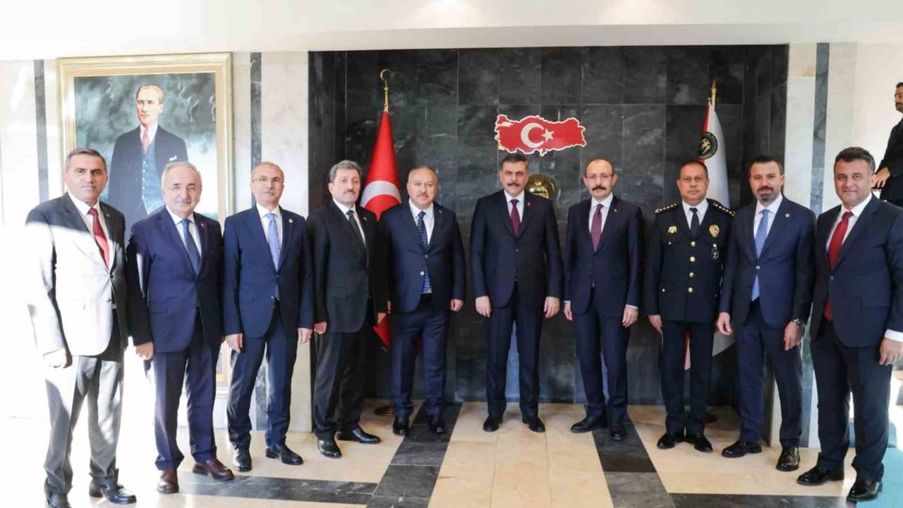 Bakan Çiftçi 19 Mayıs Polis Meslek Yüksekokulu'nda eğitim koşullarını değerlendirdi