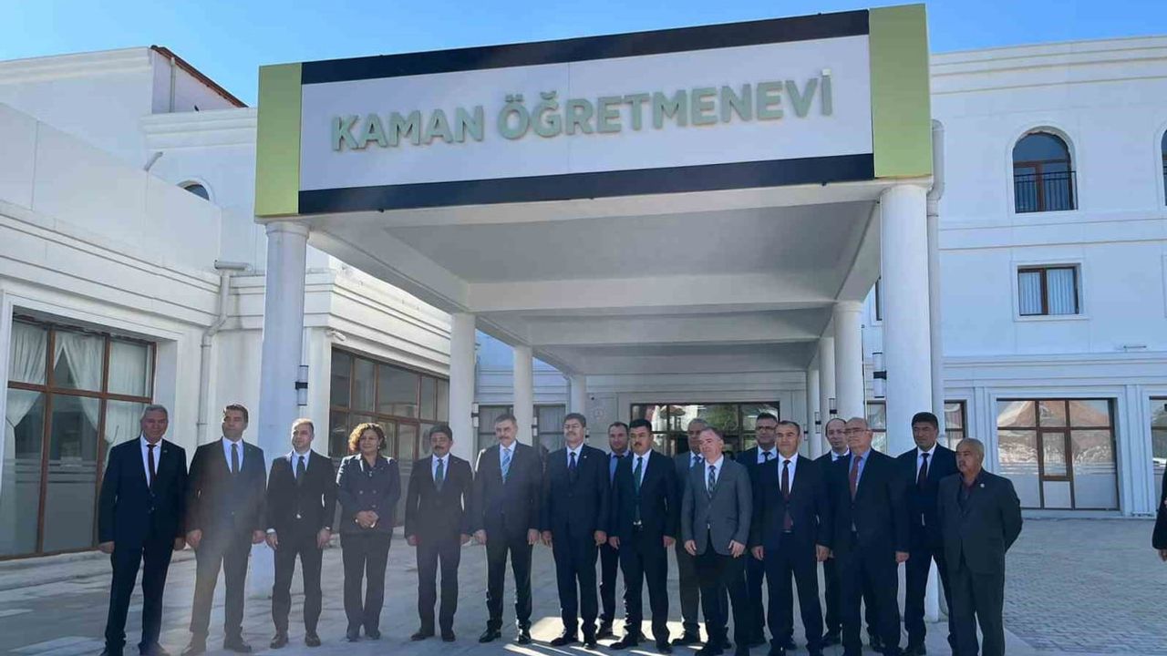 Bakan Çiftçi Kaman'da emniyet ve öğretmenevini gezdi, 35 tesisi hizmete açtı