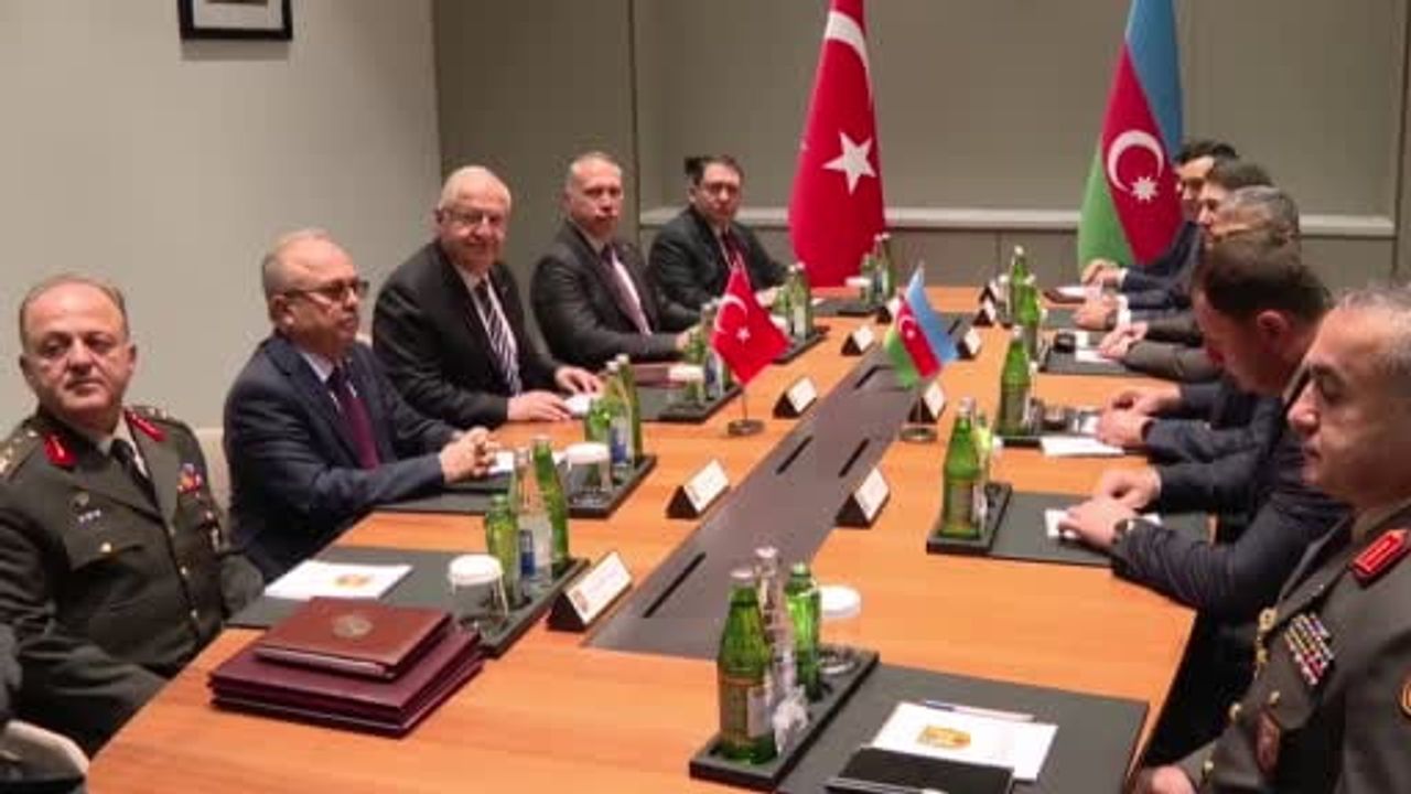 Bakan Güler Şuşa'da Azerbaycan ve Gürcistan ile savunma ortaklığını güçlendirme mesajı verdi