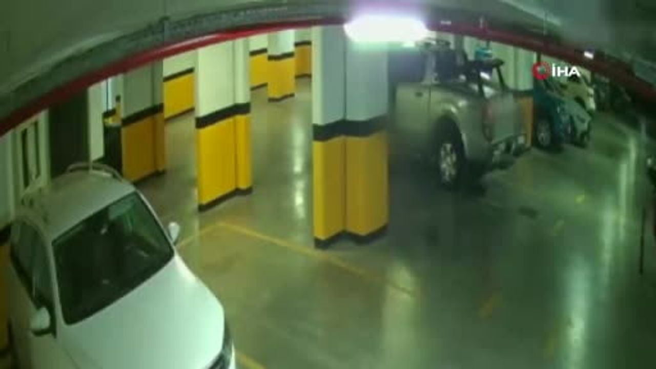 Bakırköy'de otoparkta hazırlanan plan: çelik kasa ve ziynet eşyaları çalındı