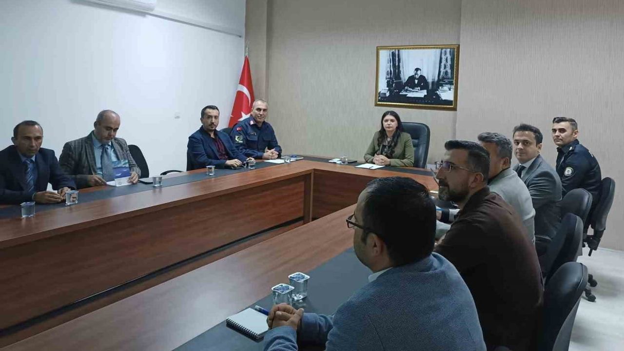 Baklan'da bağımlılıkla mücadelede kurumlar arası iş birliği vurgulandı