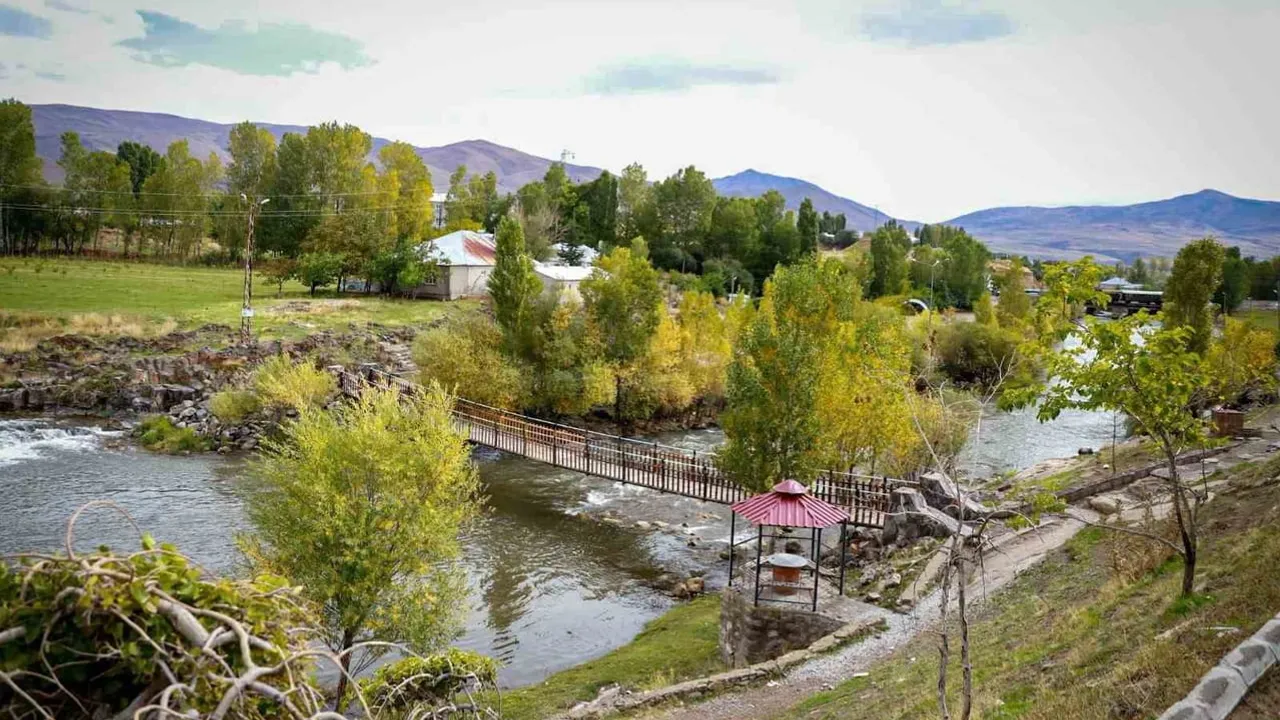 Balık bendi'nde ekoturizme yönelik bungalov, kafe ve lokanta planı