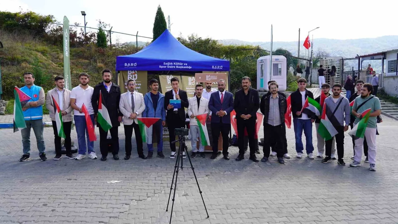 Barü'de Gazze'nin gündemine odaklanan sergi ve çadır etkinlikleri
