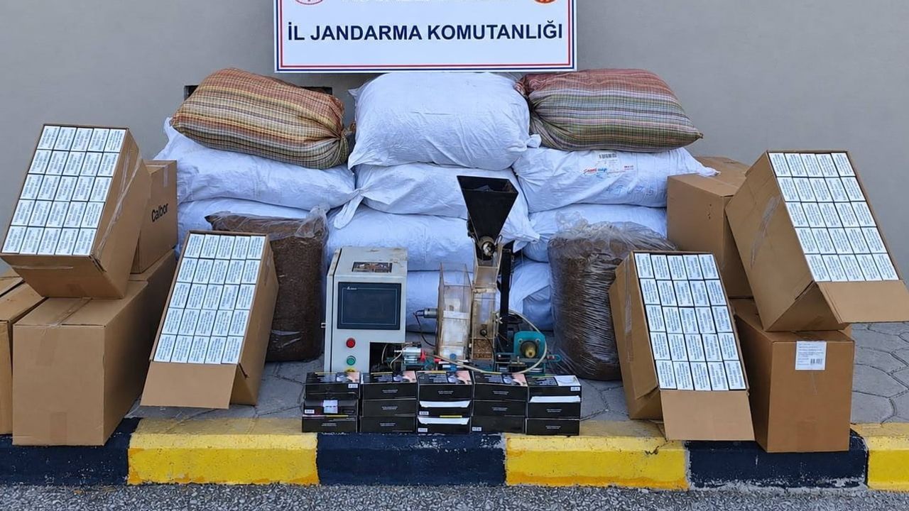 Başiskele’de jandarmanın milyonluk kaçak tütün baskını