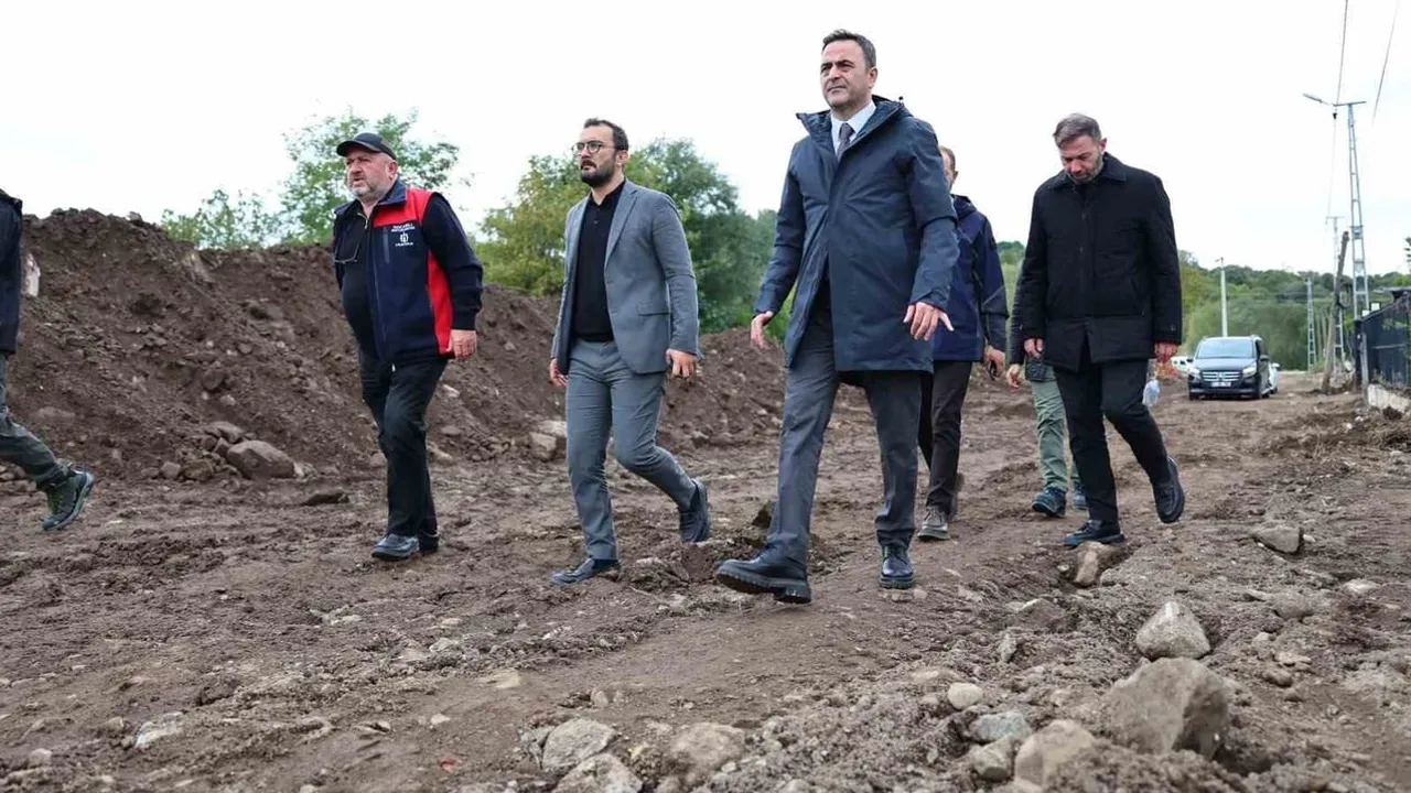 Başiskele’de zarar gören mahalleler adım adım toparlanıyor