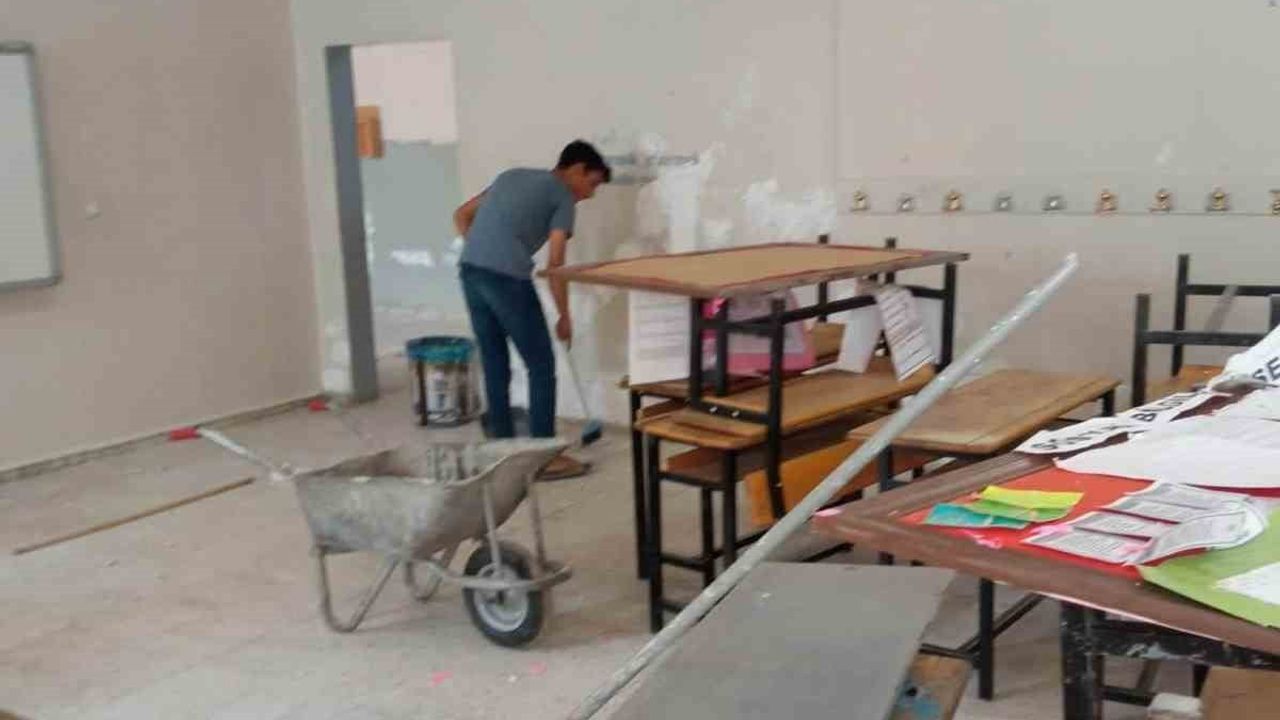 Başkan Karamehmetoğlu destek projeleriyle halkın içinde