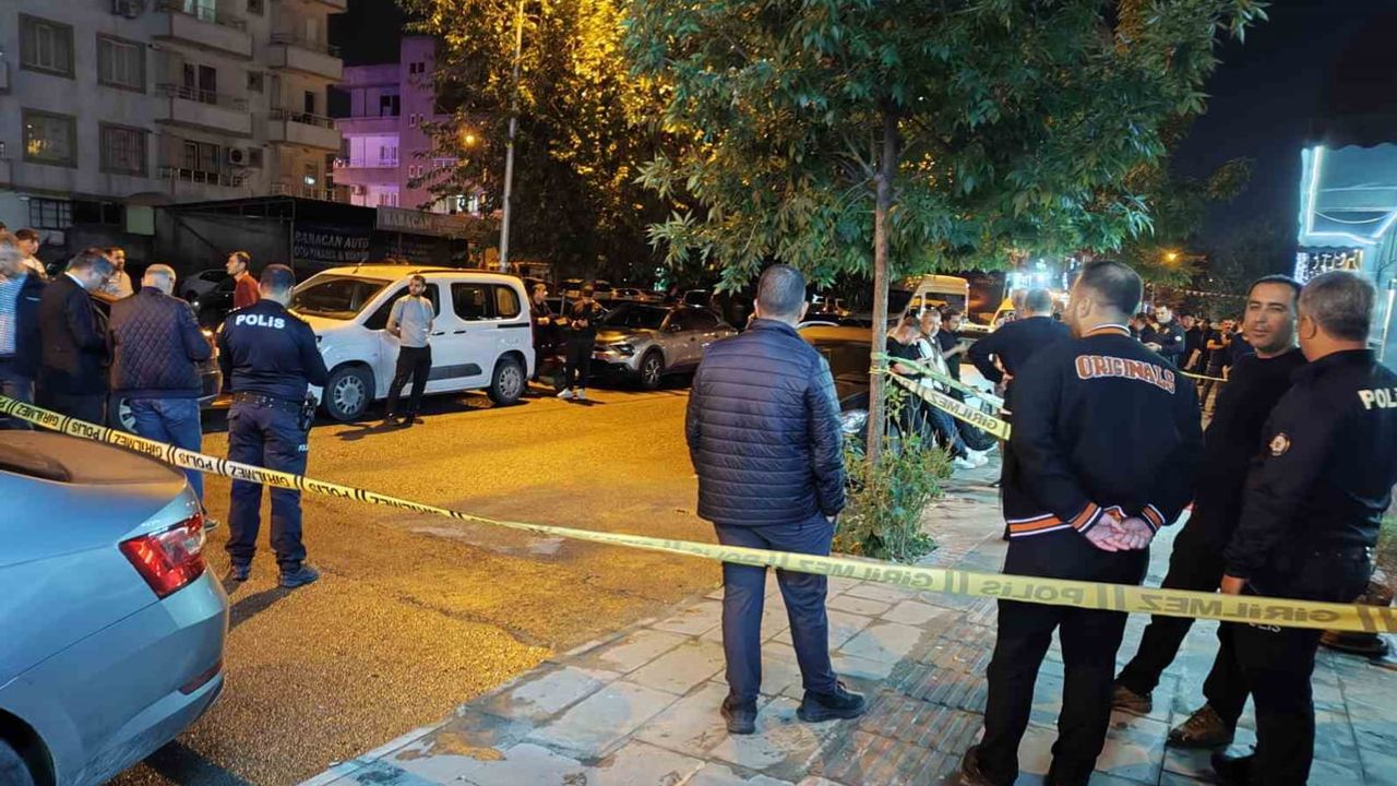 Batman'da restorana ateş: şüpheliler motosikletle kaçtı