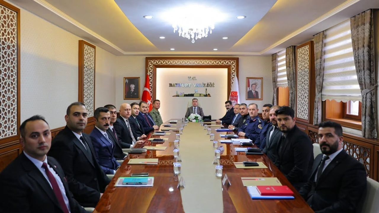Bayburt'ta huzur ve asayiş için kurumlar bir araya geldi