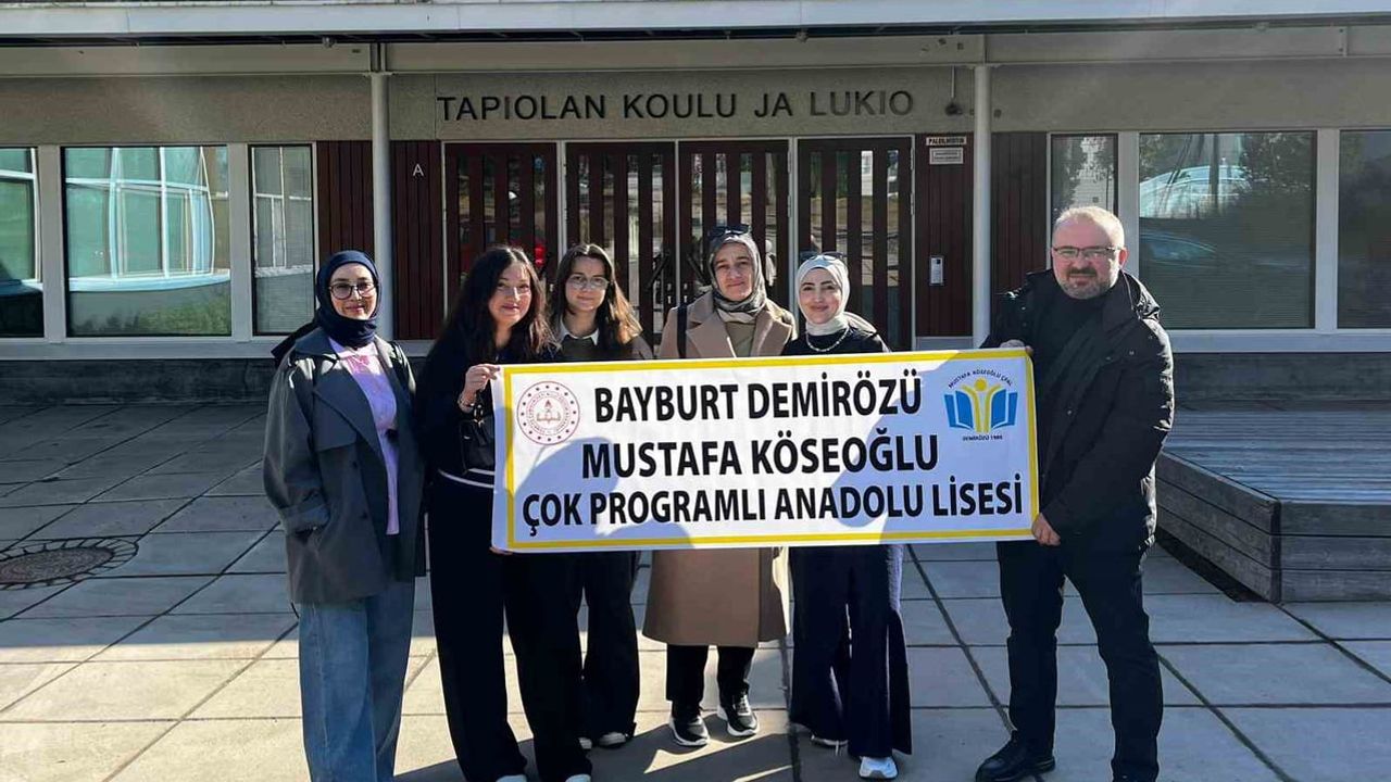Bayburt'tan Espoo'ya eğitim köprüsü: dijital öğrenme ve kapsayıcılık yerinde incelendi