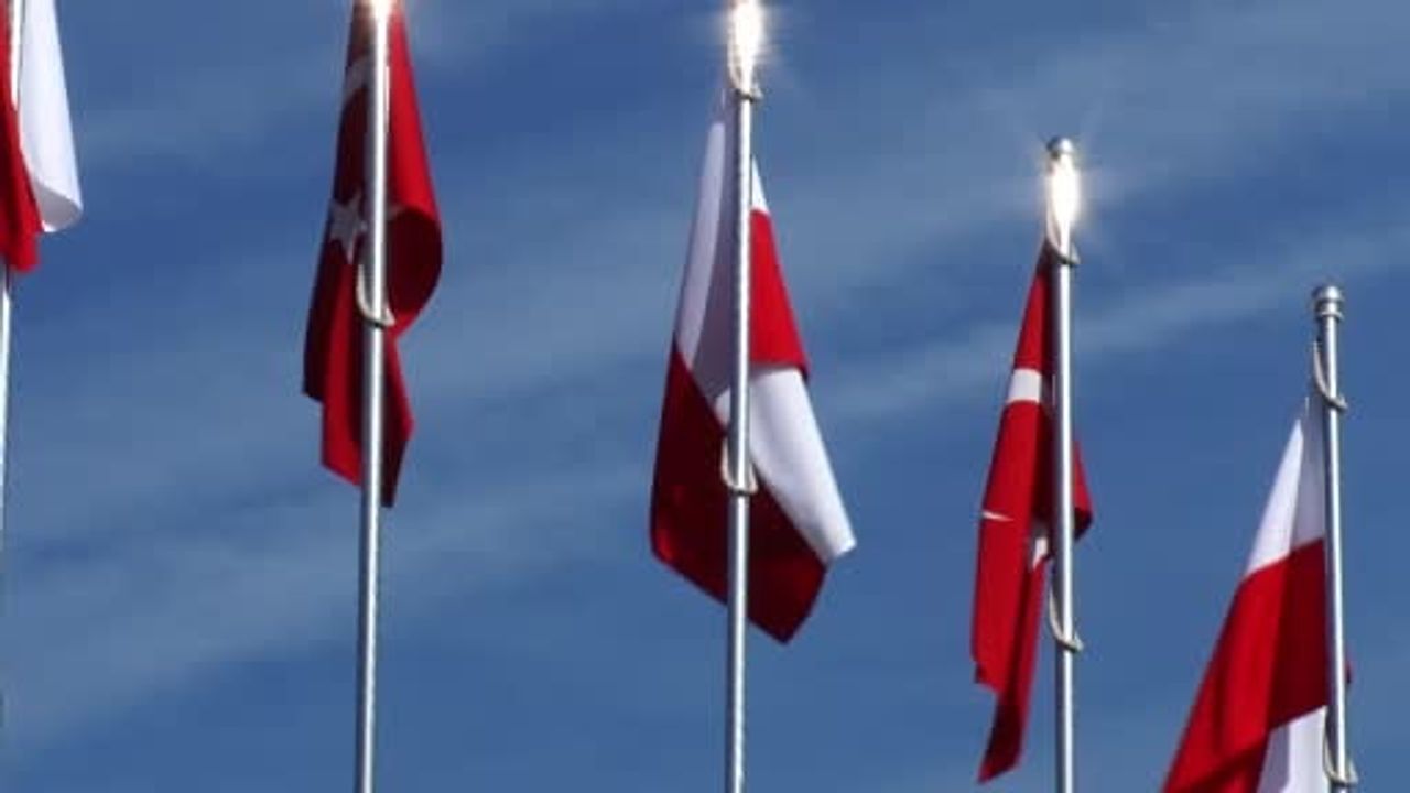 Bayraktaroğlu ile Kukula, Genelkurmay'da protokol töreninde bir araya geldi