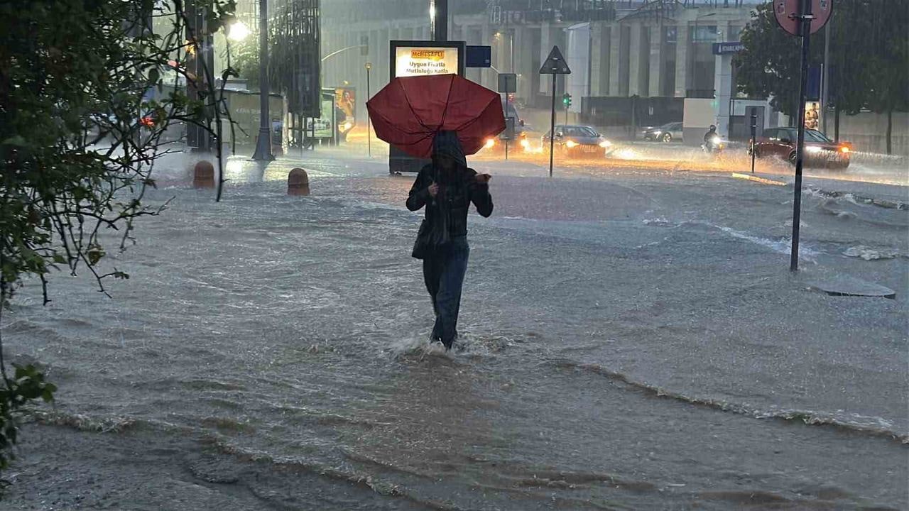 Beklenenden fazla yağış: İstanbul’da metrekareye 240 kilogramı aştı