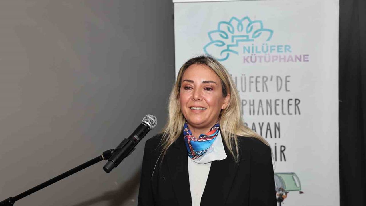 Bekleyişin sesi şiire dönüştü: Emin Kaya'ya BUYAZ İhsan Üren Şiir Ödülü
